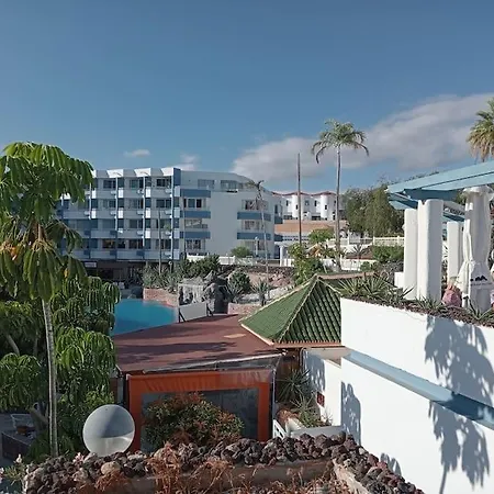 Golf Del Sur Апартаменты *